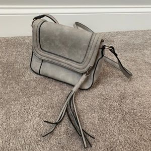 Gray Cross body Bag (Purse in PERFECT condition)